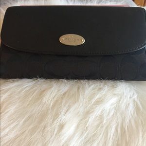 Coach Bags - 🌸Coach wallet black 🌸🌸 Coach Bags - 🌸Coach wallet black 🌸🌸